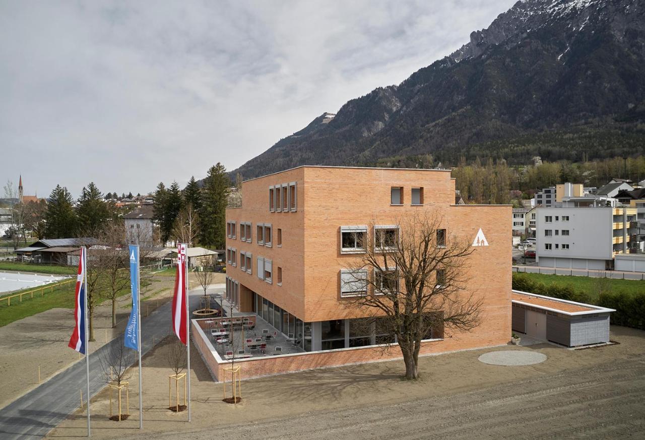 Schaan-Vaduz Youth Hostel Екстериор снимка